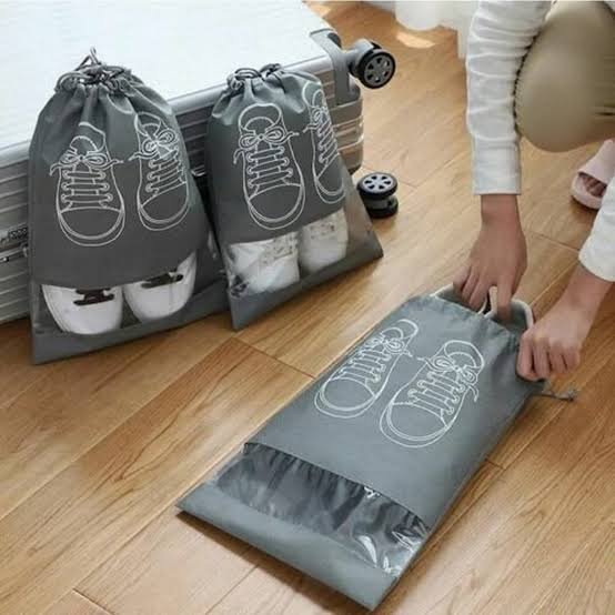 Traveling shoes bags